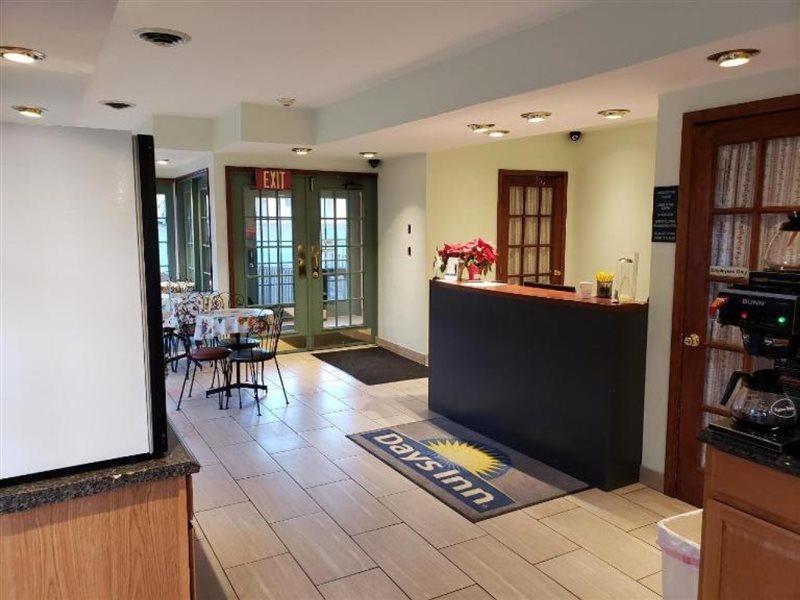 Quality Inn Грейт-Баррингтон Экстерьер фото